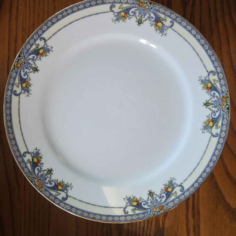 Noritake Winona Pattern 8.5/8" Plate 1921  EUC BEAUTIFUL